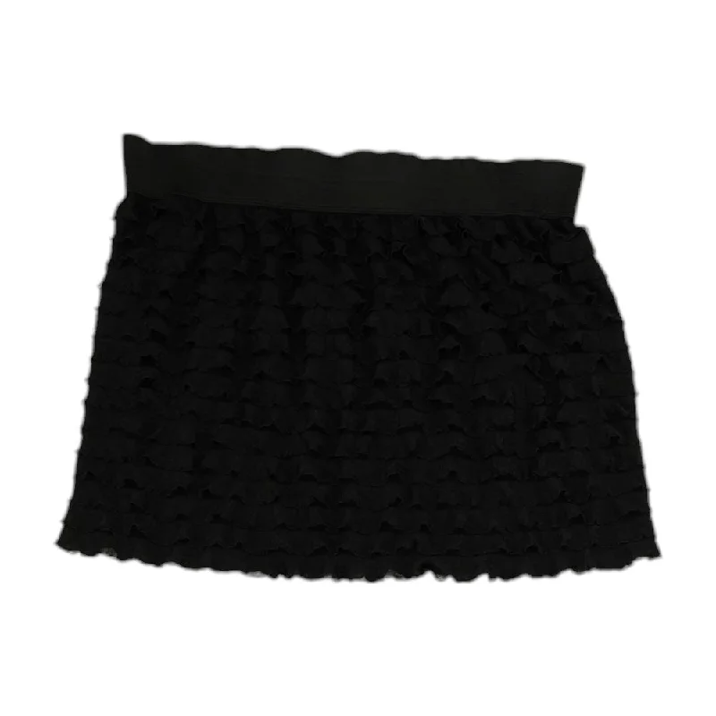 Black Solid Mini Skirt