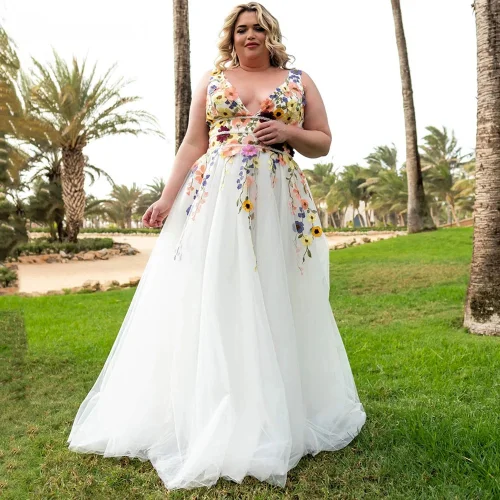 V Neck Embroidered Flowers Tulle Plus Size Wedding Dress Sleeveless Colorful Floral Backless Lace Up Corset Bridal Gown