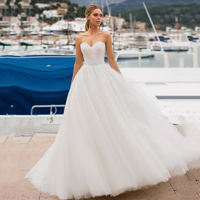 Ball-Gown Wedding Dress Strapless Sweetheart Lace-Up Bridal Gown White Tulle Appliques Vestido Novia Women Gown