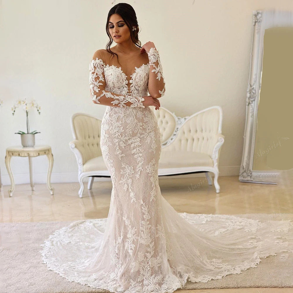 Long Sleeve Beach Mermaid Wedding Dresses Lace Appliques Sheer O Neck Bridal Dress Illusion Wedding Gowns Robe Mariage